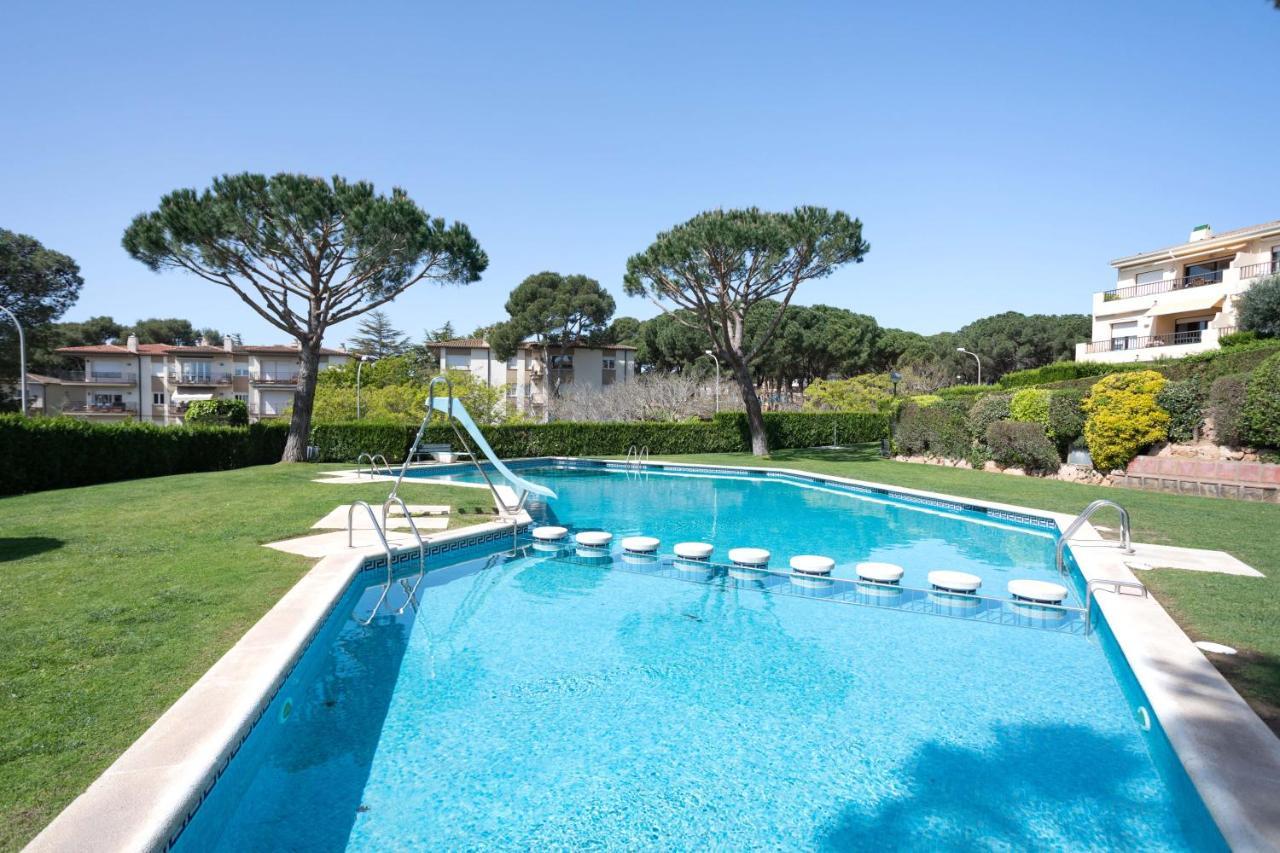 Bonita Casa Adosada Con Jardin Privado Y Piscina Comunitaria Calella De Palafrugell Exteriér fotografie