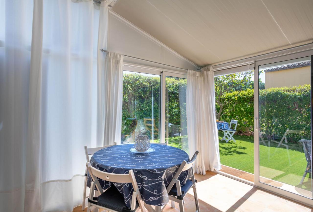 Bonita Casa Adosada Con Jardin Privado Y Piscina Comunitaria Calella De Palafrugell Exteriér fotografie